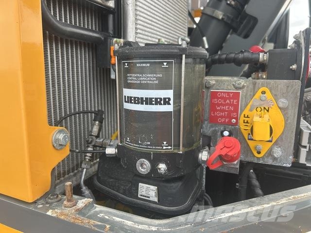 Liebherr 950T Vikšriniai ekskavatoriai