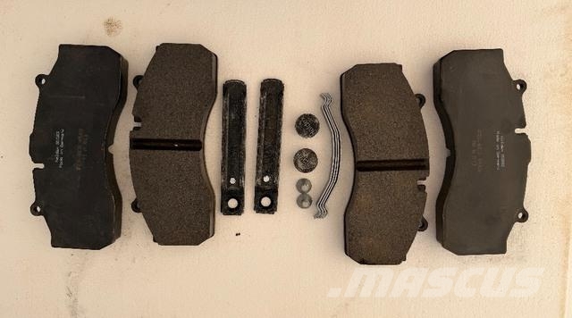 Lot of 24 sets- Haldex Disc Brake Pads PN#89683 その他部品