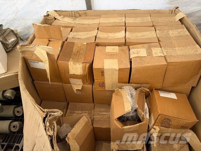  Lot of 58- Turret Lock Set- Clamp Ring For Hummer/ Pik up kamioni