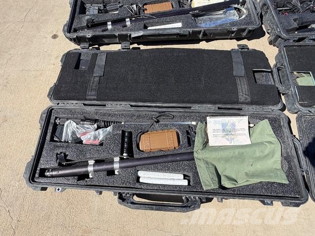  Lot of 6- Vehicle Inspection Kits (In lockable Pel 건설 장비 - 기타
