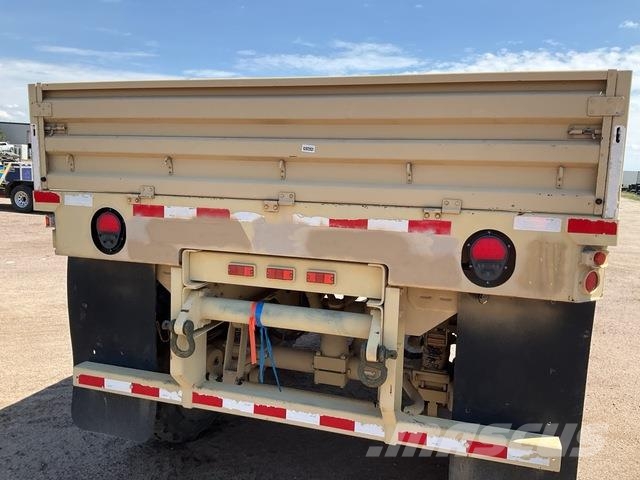 M1095 MTV Cargo Trailer Muu