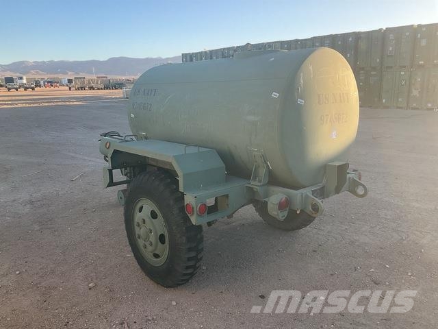  M149A2 Water Tank Trailer Низькорамні причепи