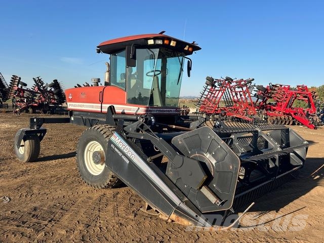 MacDon 2952 Schwader