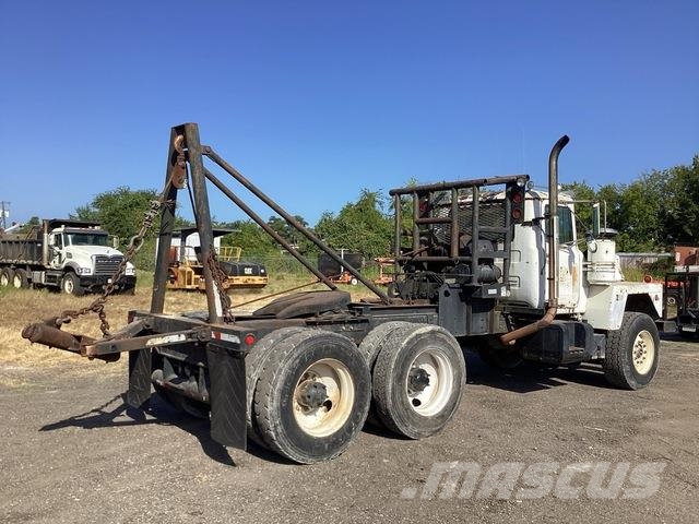 Mack  Автомобильные краны