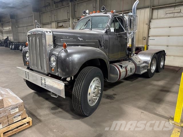 Mack Tractor Units