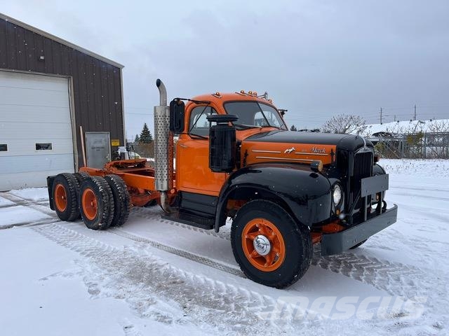 Mack B615T Dragbilar