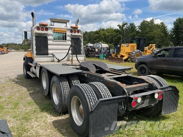 Mack CL713 Dragbilar