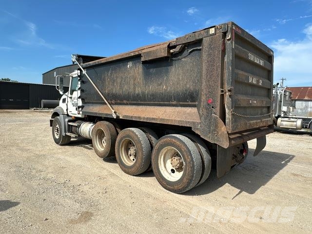 Mack CT713 Camion ribaltabili