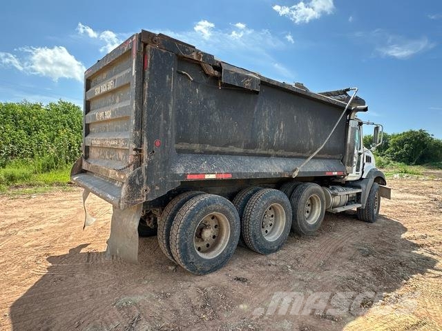 Mack CT713 Camion ribaltabili