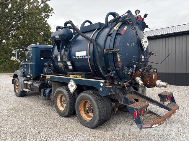 Mack CTP700 Ассенизаторские машины