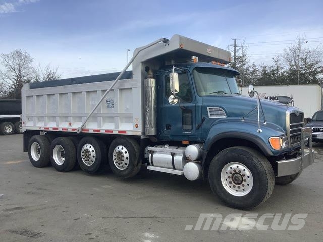 Mack CV713 Camion ribaltabili