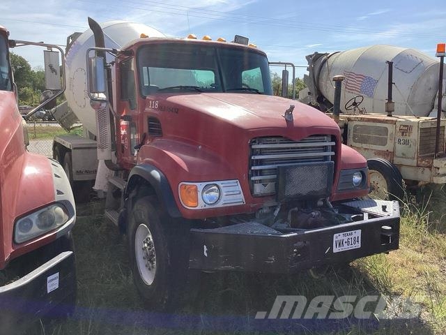 Mack CV713 その他トラック