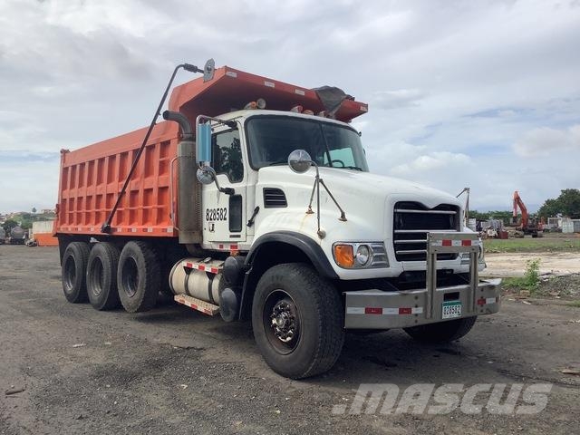 Mack CV713 Kipper