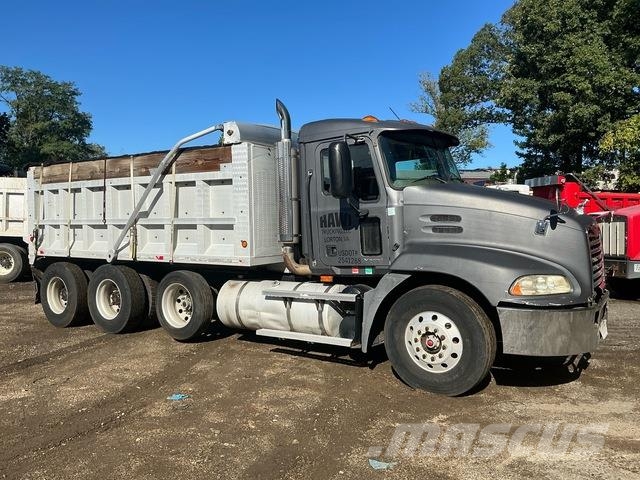 Mack CXN613 Tipper trucks