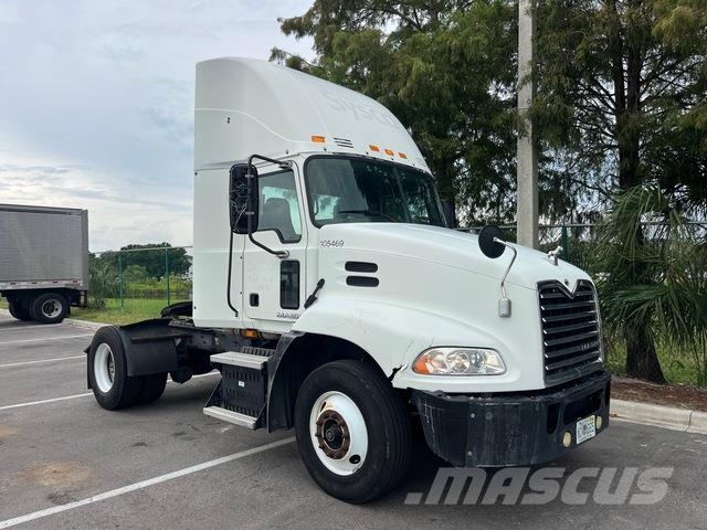 Mack CXU612 Sattelzugmaschinen