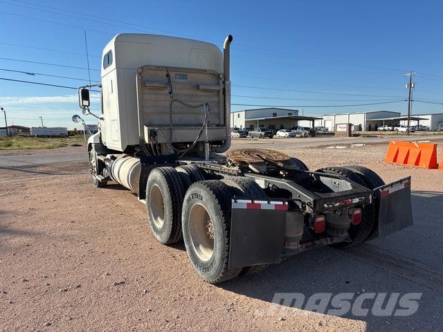 Mack CXU613 Tractor Units
