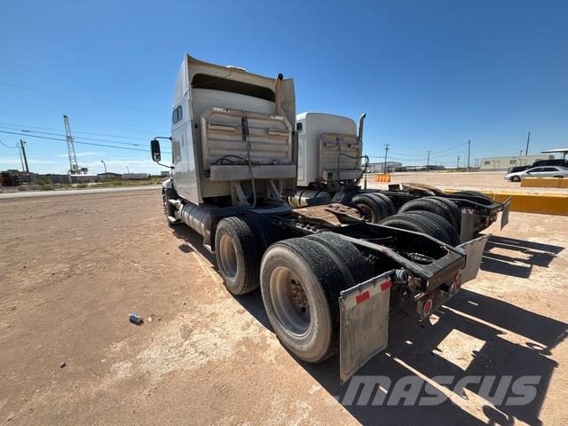 Mack CXU613 Седельные тягачи