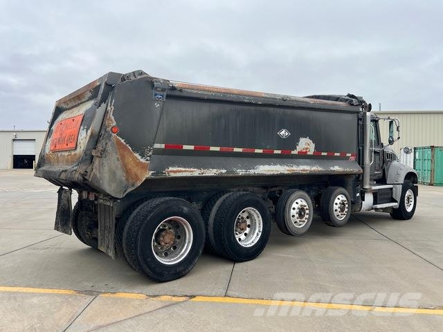 Mack Granite GU713 Pašizgāzējs
