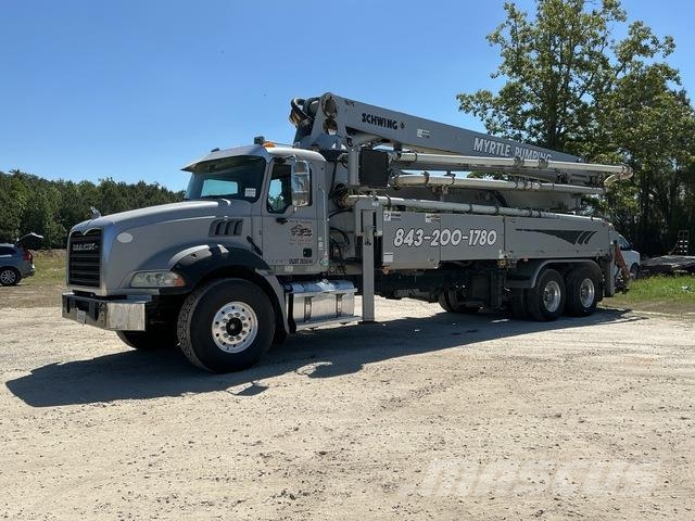 Mack GU533 Bombas de concreto