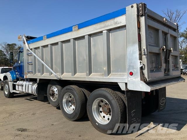 Mack GU713 Tipper trucks