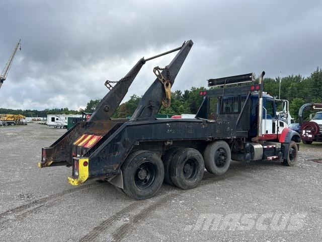 Mack GU713 Hakowce