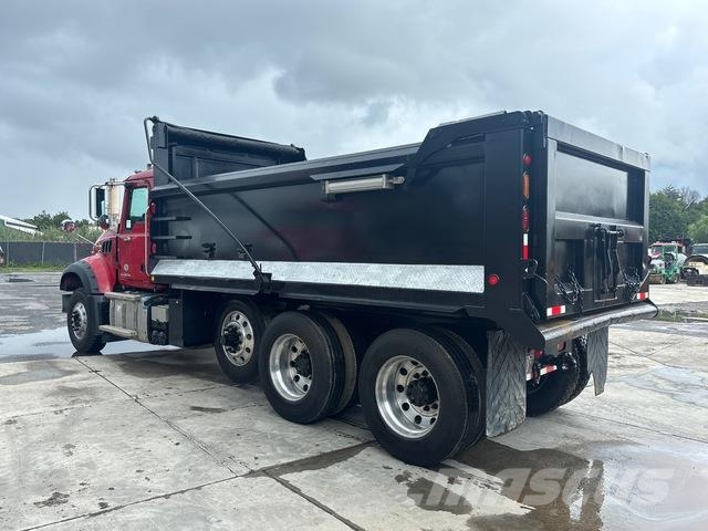 Mack GU713 Camiones bañeras basculantes o volquetes