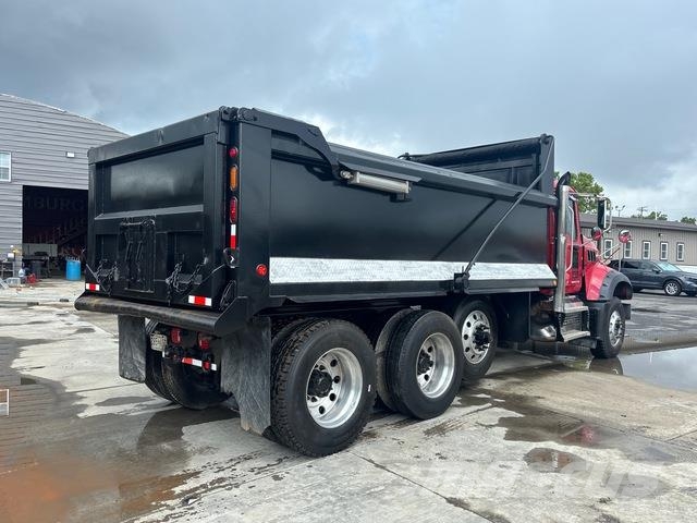 Mack GU713 Camiones bañeras basculantes o volquetes
