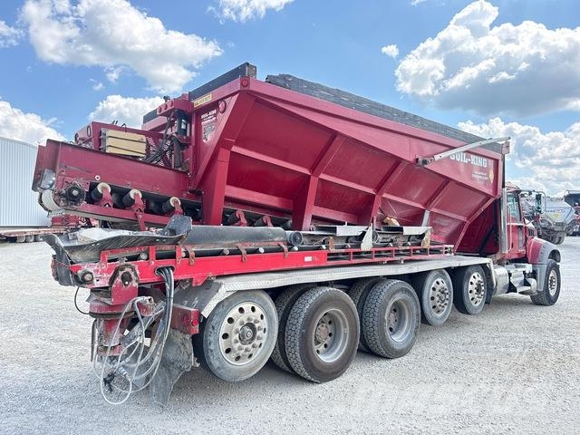 Mack GU713 Concrete Stone machines
