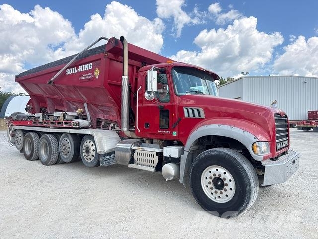 Mack GU713 Concrete Stone machines