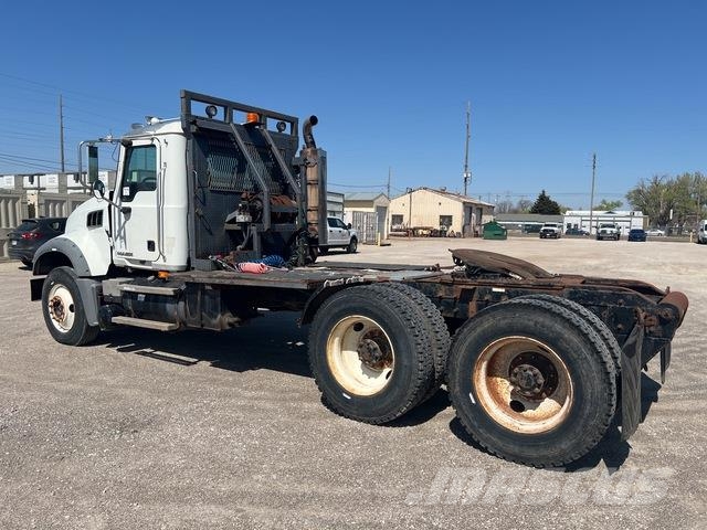 Mack GU713 Granite Veículos de recuperação