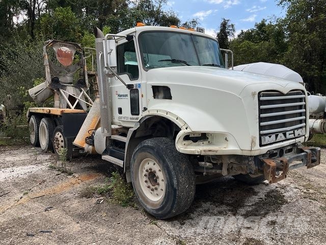 Mack GU813 Muut kuorma-autot