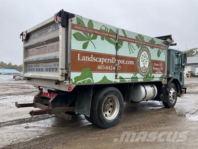 Mack MR688P Pašizgāzējs