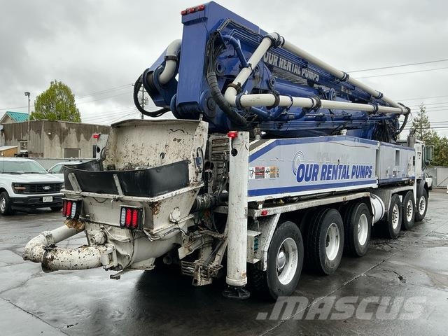 Mack MR688S Betonpumpen