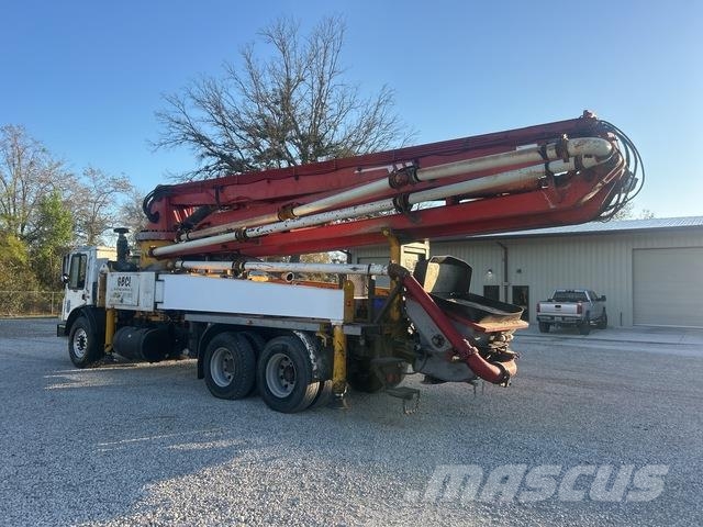 Mack MRU613 Bombas de concreto