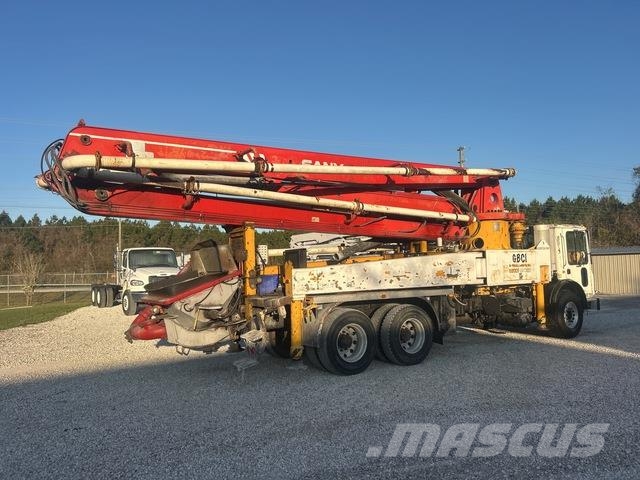Mack MRU613 Bombas de concreto
