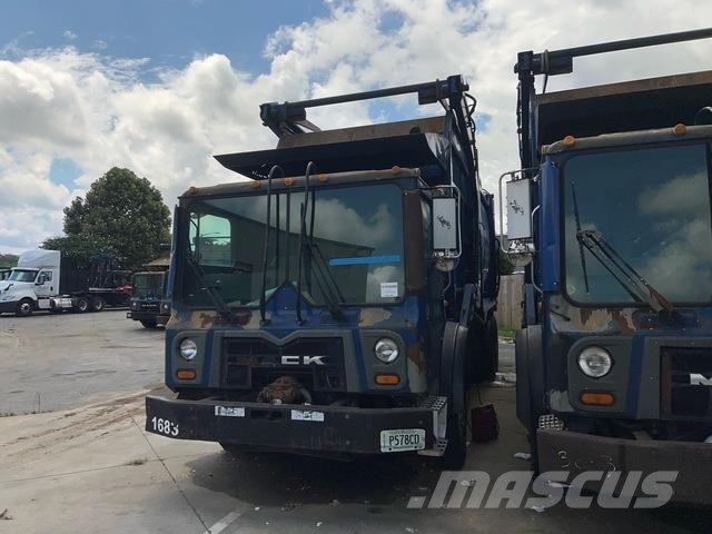 Mack MRU613 폐기물 수거 트럭