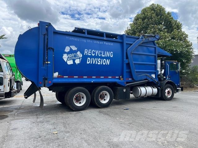 Mack MRU613 폐기물 수거 트럭