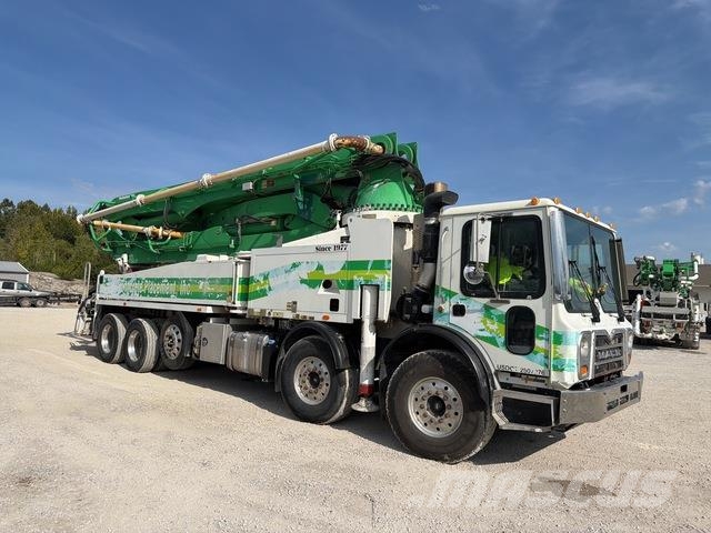 Mack MRU613 Betooni pumpautod