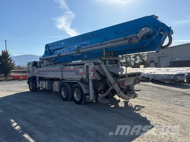 Mack MRU613 Kravas mašīna- betona sūknis