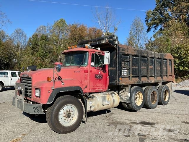 Mack RD688S Caminhões basculantes