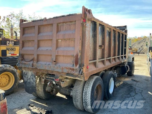 Mack RD690S Caminhões basculantes