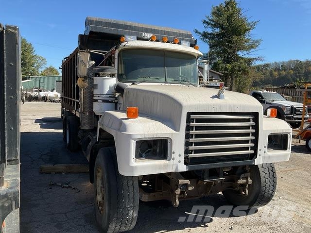 Mack RD690S Caminhões basculantes
