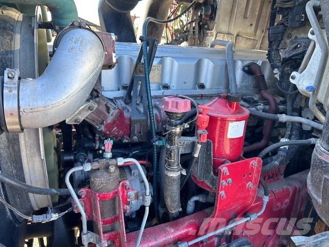 Mack Trident شاحنات قلابة