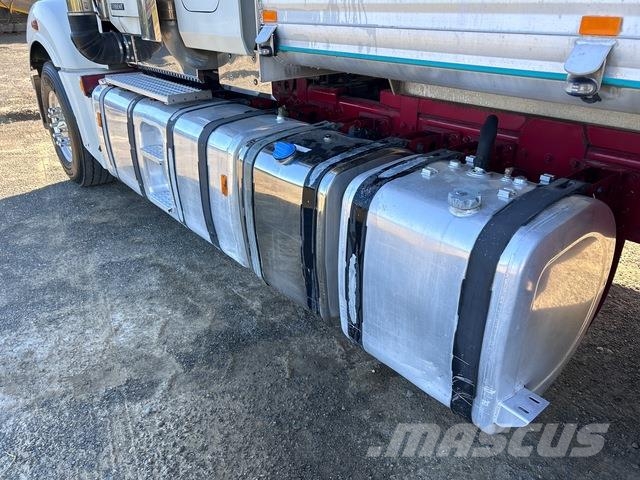 Mack Trident شاحنات قلابة