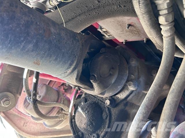 Mack Trident شاحنات قلابة