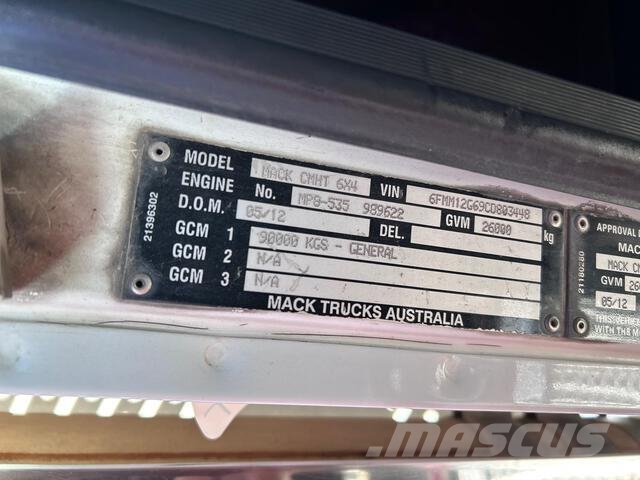 Mack Trident شاحنات قلابة