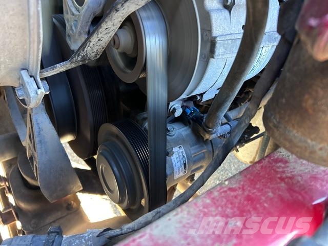 Mack Trident شاحنات قلابة