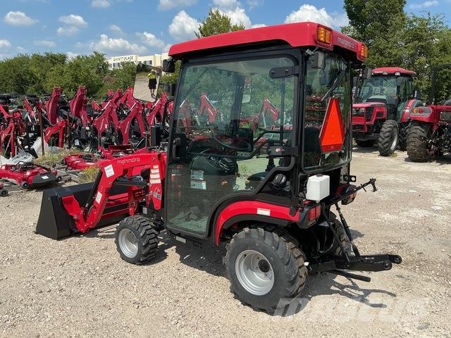 Mahindra 1126 HST Трактори