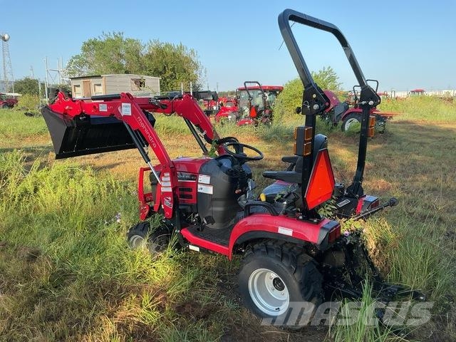 Mahindra 1126 HST 소형 트랙터