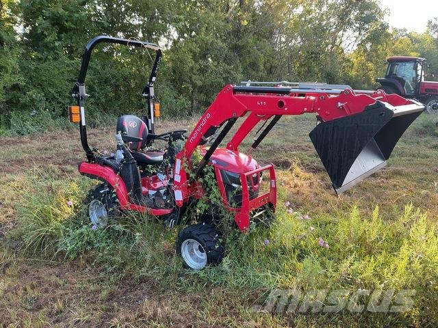 Mahindra 1126 HST 소형 트랙터